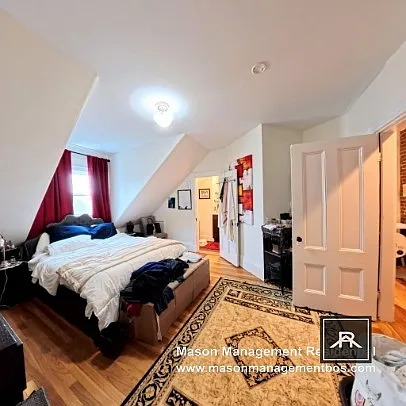 187 Davis Ave #8 — Photo 17