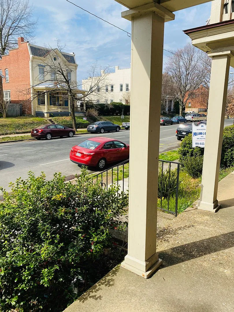 3310 Ellwood Ave.* — Photo 3