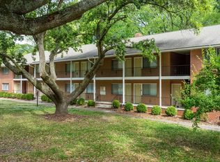 208 S Elm St #89CF7993A, Greenville, NC 27858