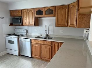 3777 Osage St #2, Stow, OH 44224