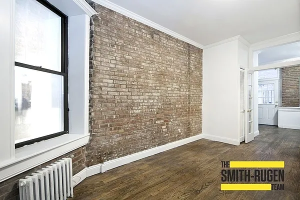 Rented by R New York | media 10