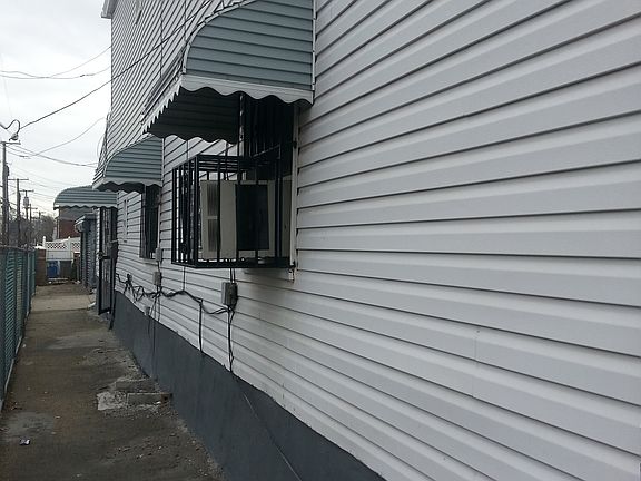 2nd image of 15620 107th Ave