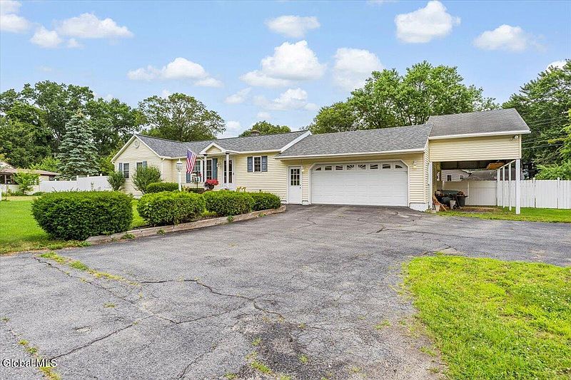 5th image of 17 Park Drive