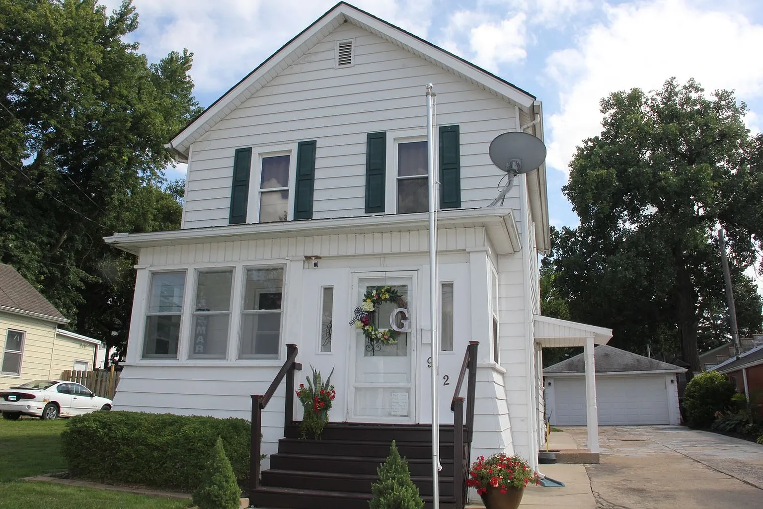 912 W Washington St photo 1