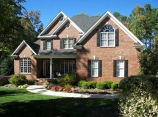 204 Morayshire Ct, Holly Springs, NC 27540