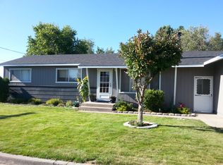 720 W 2nd St, Dorris, CA 96023