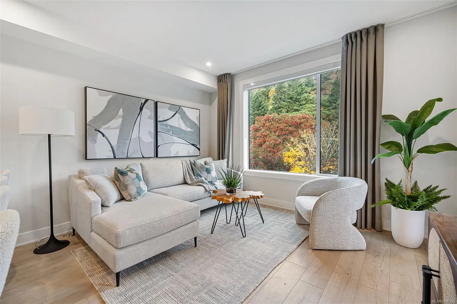 1371 Goldstream Ave #109 photo 1