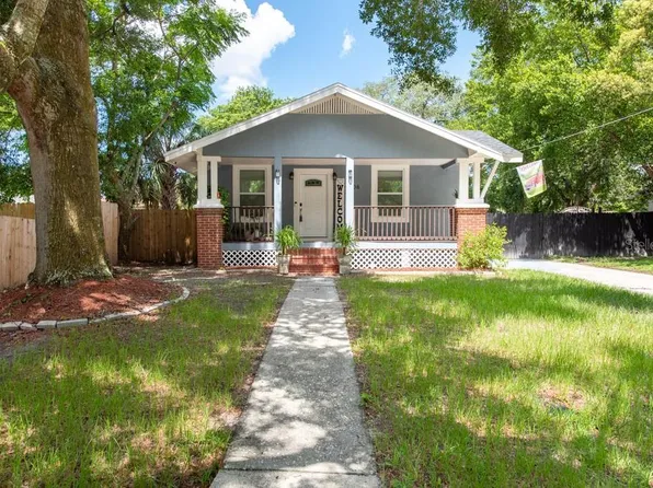 9306 N OAKLEAF AVENUE, TAMPA, FL 33612
