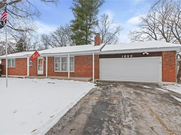 1628 Magnolia Ave, Liberty, MO 64068