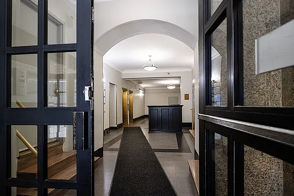 Rented by Rita S Citrin, LREB | media 8