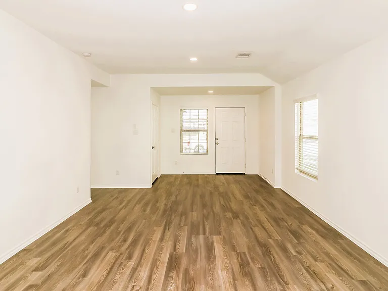 11150 N Lake Mist Ln — Photo 9