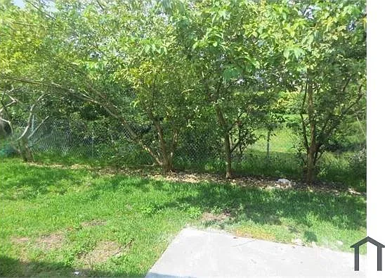 3700 Riverside Dr — Photo 15