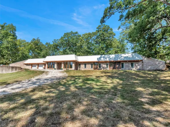 380 Sunny Forest Dr, Labadie, MO 63055
