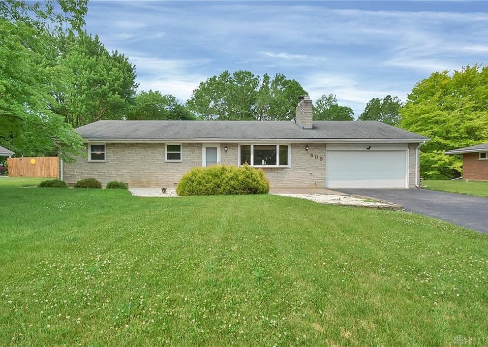 1st image of 605 Carthage Dr