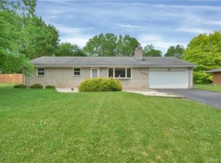 605 Carthage Dr, Dayton, OH 45434