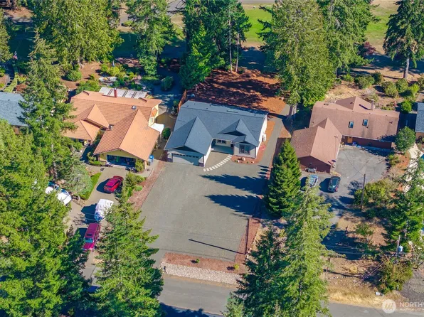 71 E CONNEMARA Way, Shelton, WA 98584