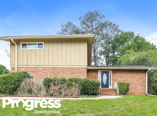 6389 Maddox Rd, Morrow, GA 30260