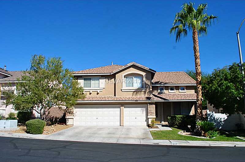 1st image of 242 Elkins Cir
