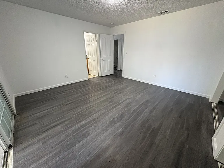 6313 Hermosa St — Photo 9