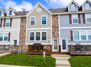 15221 Alpine Dr, Urbandale, IA 50323
