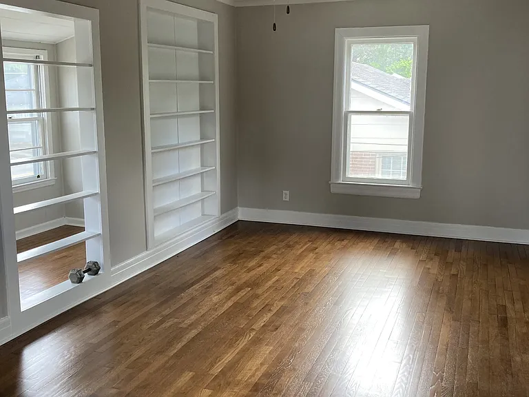 204 S Zetterower Ave — Photo 3