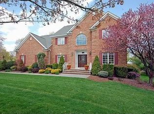 68 Terrace Rd, Wayne, NJ 07470