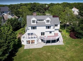 11 Bay Cliff Cir, Plymouth, MA 02360