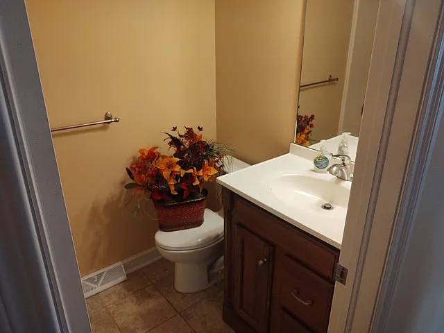 440 Barrenwood Dr — Photo 7
