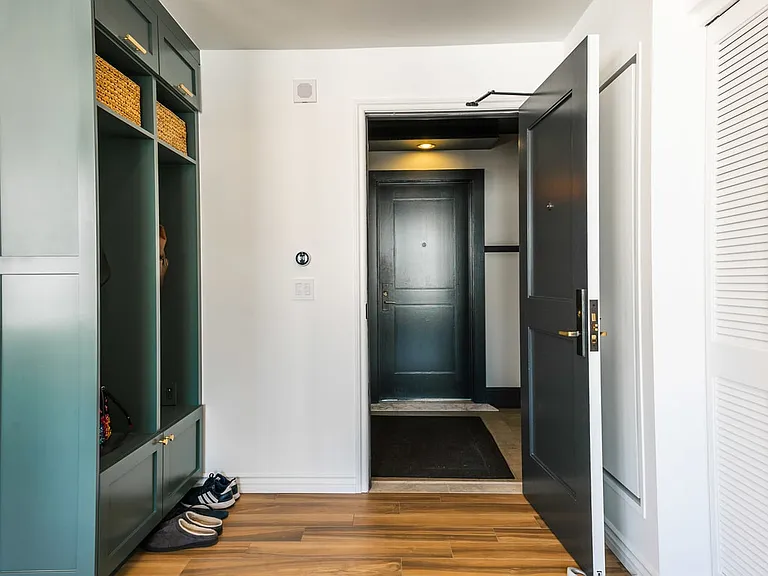 460 S Spring St #1105 — Photo 12