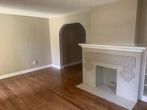 5th image of 2649 NW 13th St