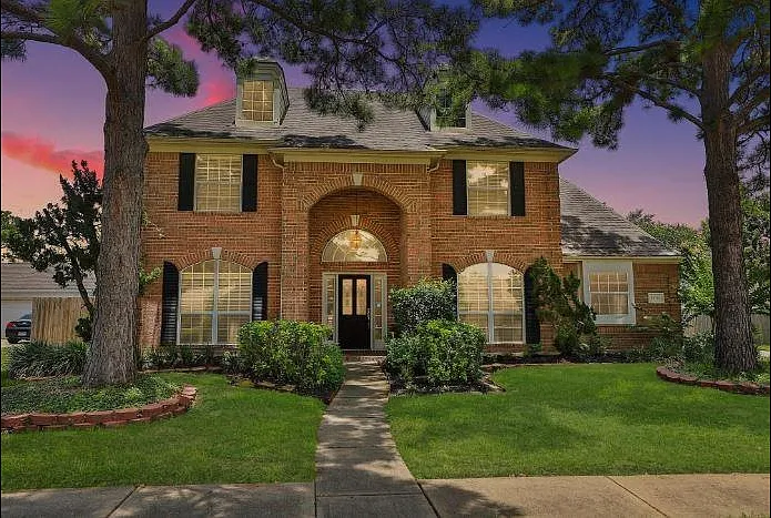 15710 Cascading Brook Way — Photo 1
