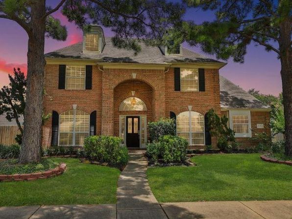 15710 Cascading Brook Way