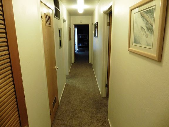 5th image of 1125 Glenwood Way