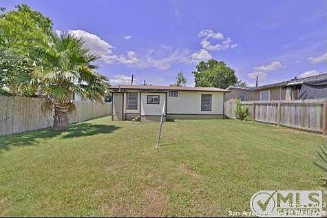 5th image of 1426 Drury Ln