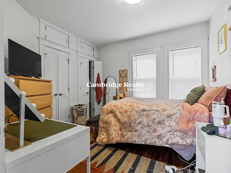 80 Bowdoin St #1T — Photo 7