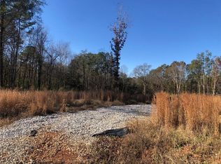 21 Diamond Hill Rd #15, Gillsville, GA 30543