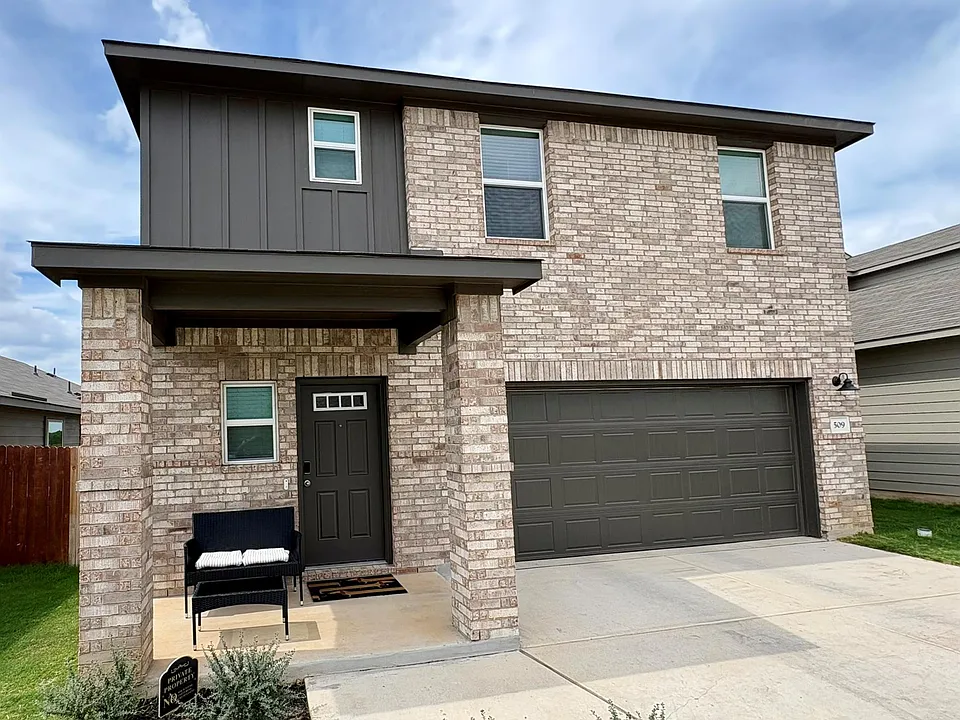 509 Wild Spur Ln