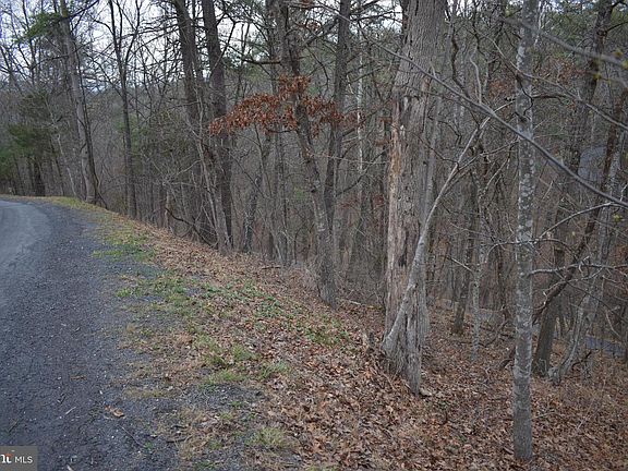 3rd image of Anderson Rd