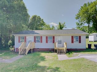 3700 Central Ave APT B, Greensboro, NC 27401