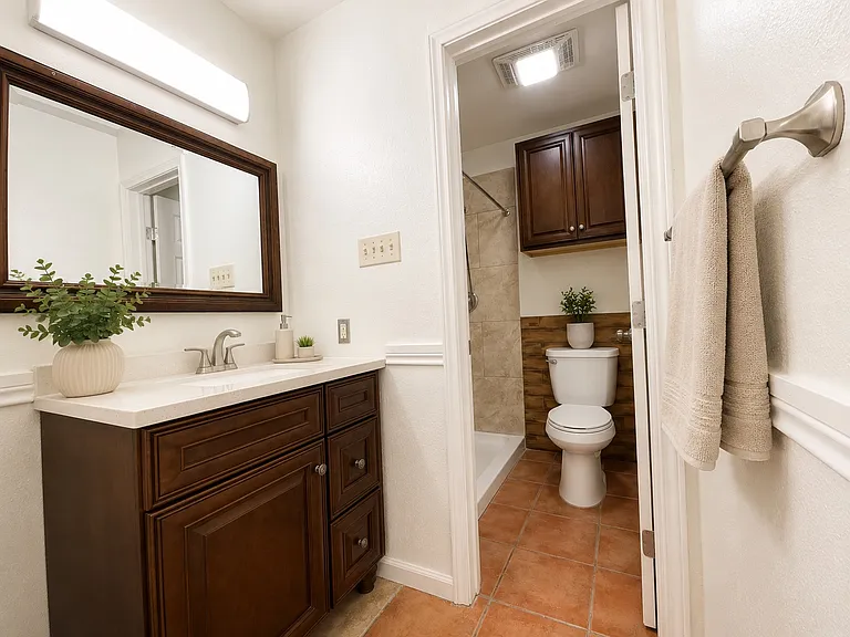 6307 Waddesdon Wood #A — Photo 7
