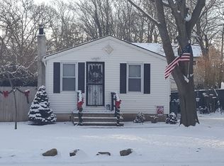 124 Dogwood Rd, Mastic Beach, NY 11951