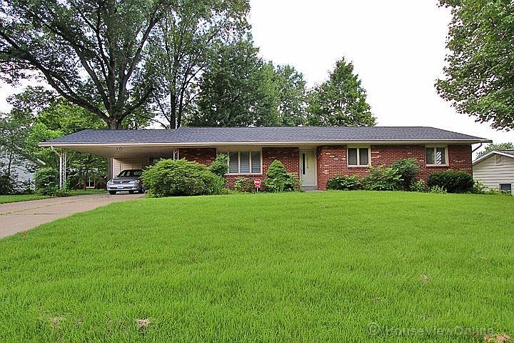 1st image of 1716 Lyndhurst Dr