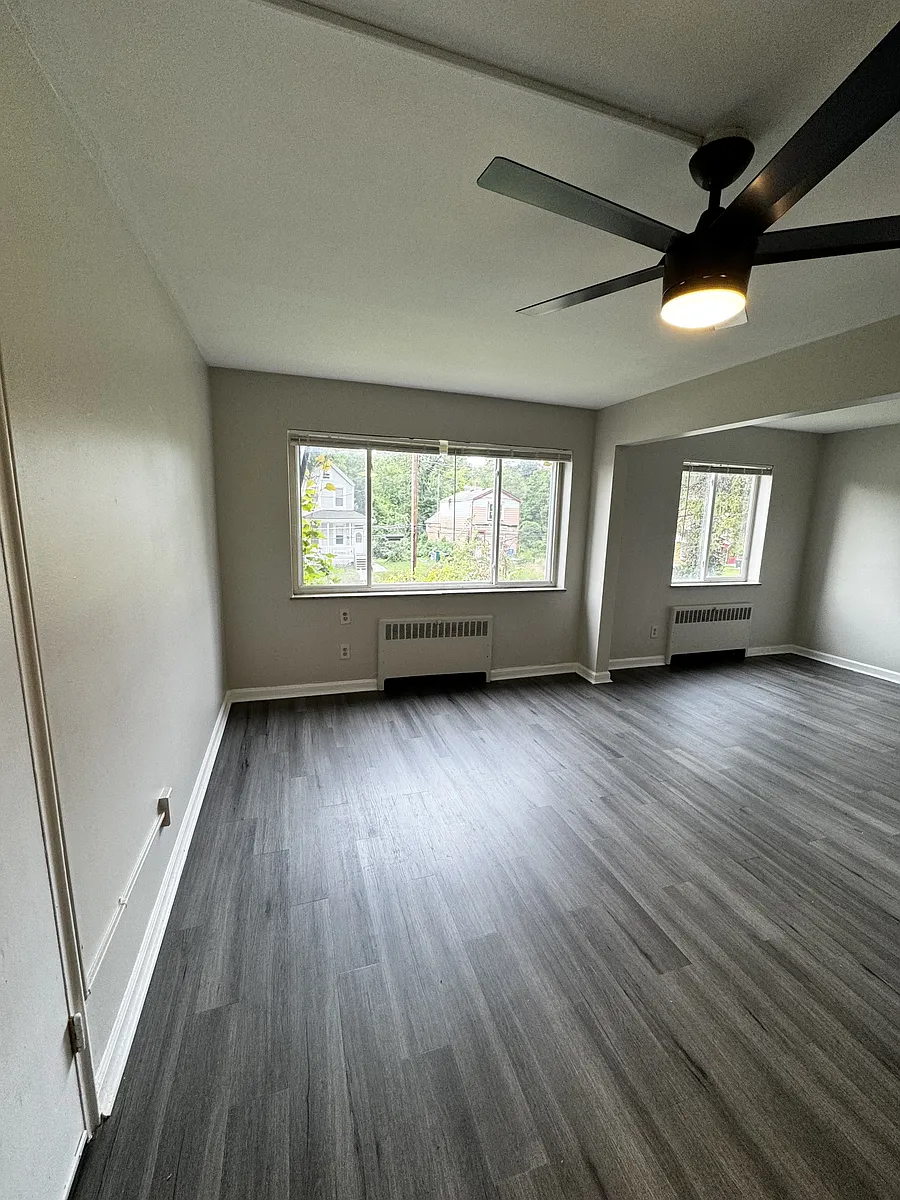 Building Photo - 697 Greenwood Ave #6