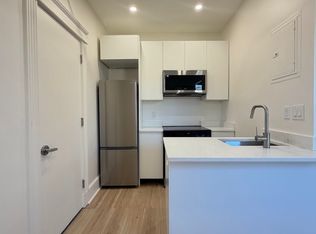 1080 Commonwealth Ave #2, Boston, MA 02215