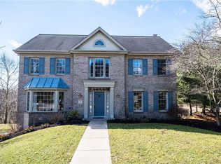 216 Virginia Manor Dr #O, Pittsburgh, PA