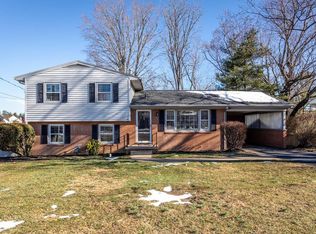 1807 N Talbott Pl, Waynesboro, VA 22980