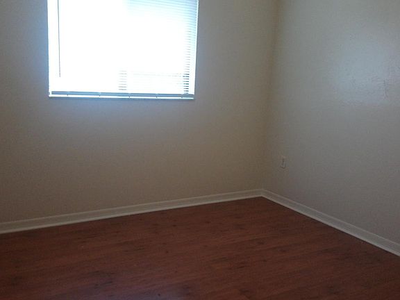 4th image of 4920 Chiquita Blvd S APT 205