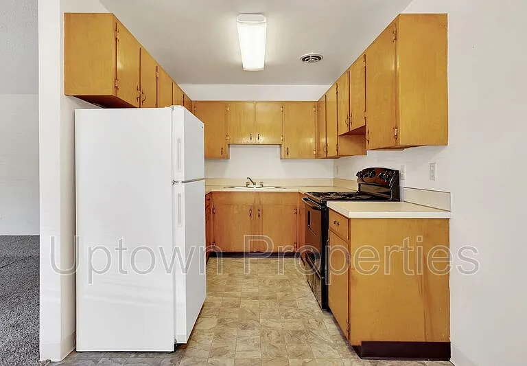 4113 SE 28th Ave — Photo 1