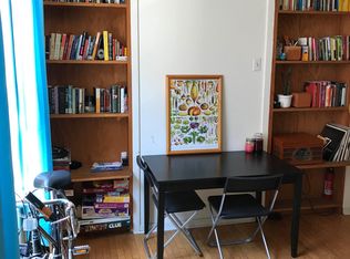 1121 Titan St, Philadelphia, PA 19147