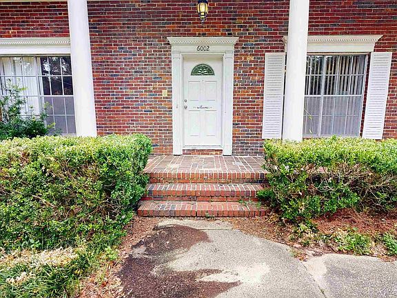3rd image of 6002 Walton St